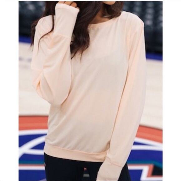 Zyia long sleeve active light weight peach striped textured fabric open back - Picture 6 of 7